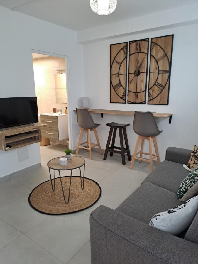 Appartement Cosy, T2 Situe En Centre Ville De Saint-Pierre Extérieur photo